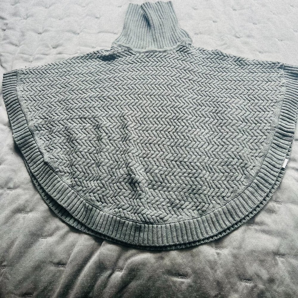 Lole poncho